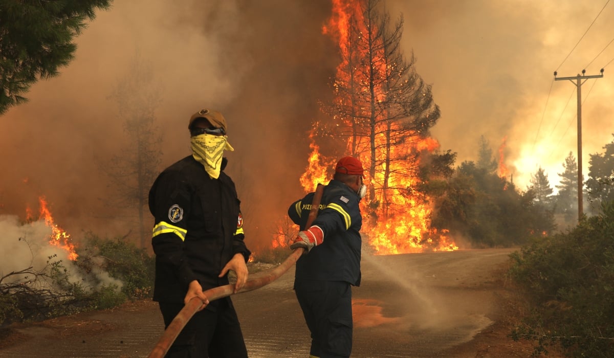 Πυροσβεστική: Έκτακτη σύσκεψη για τις φωτιές - Τεράστιος κίνδυνος την Κυριακή