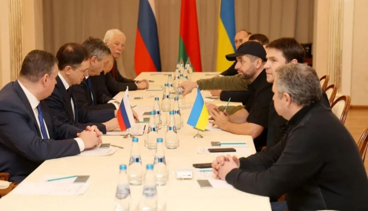 Ρωσία: Η διαπραγματευτική αποστολή αναχώρησε για τον νέο γύρο συνομιλιών με το Κίεβο