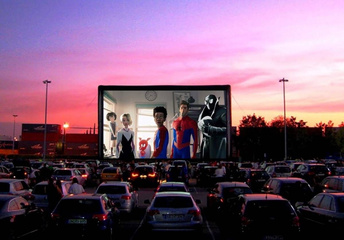 Drive-in cinema: Η μεγάλη επιστροφή λόγω κορονοϊού