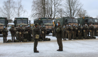 Ουκρανία: Ο Μπορέλ καθησυχάζει, οι ευρωπαϊκές χώρες ζητούν «εκκένωση»