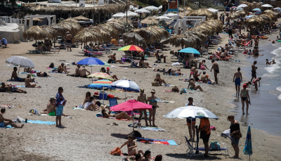 Καιρός: Πρώτη Κυριακή του Ιουλίου με ζέστη και γεμάτες παραλίες