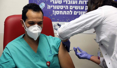 Ισραήλ: Εμβολιασμένοι με Pfizer υγειονομικοί νόσησαν – Τι έδειξε μελέτη