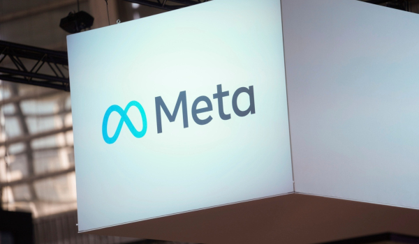 Meta: «Βόμβα» από πρώην υπάλληλο - «Η εταιρεία απέτυχε να προστατεύσει τους εφήβους»