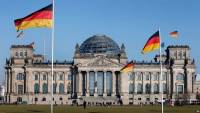 Γερμανία: Μέτρα μέχρι και τον Μάρτιο
