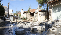 Σεισμός στην Κρήτη: Μαρτυρία για εγκλωβισμό ηλικιωμένης - Κατέρρευσε τοίχος σούπερ μάρκετ