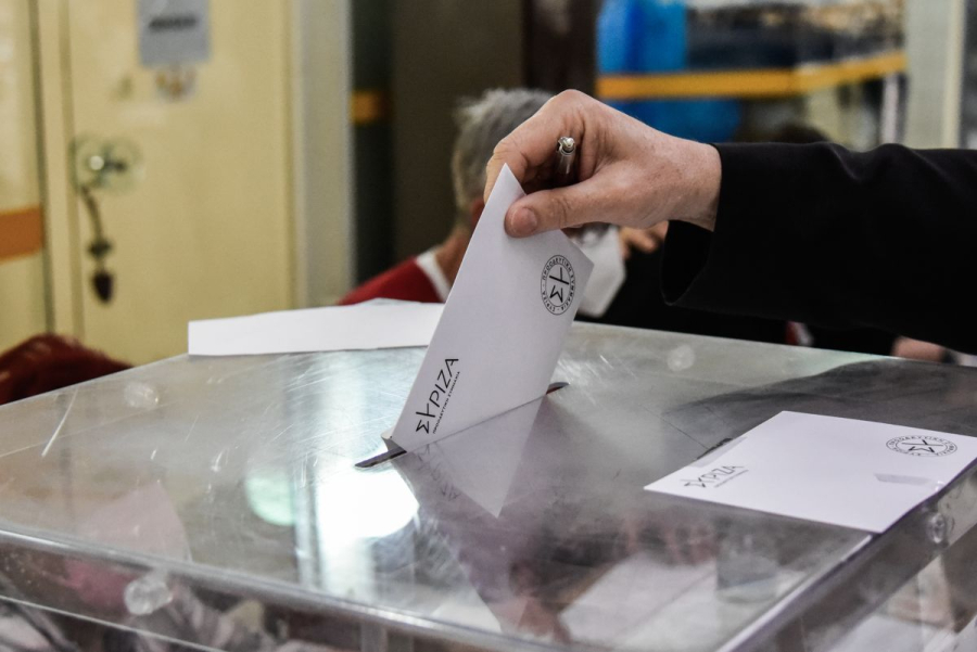 ΣΥΡΙΖΑ: Η εκλογή Προέδρου, οι «φτωχές» πλατφόρμες των υποψηφίων και η μικρή συμμετοχή