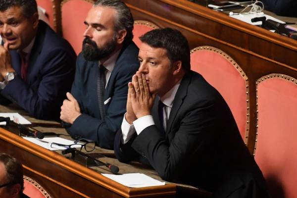 Ιταλία: Ο Ρέντσι αποχωρεί από το κυβερνών Δημοκρατικό Κόμμα