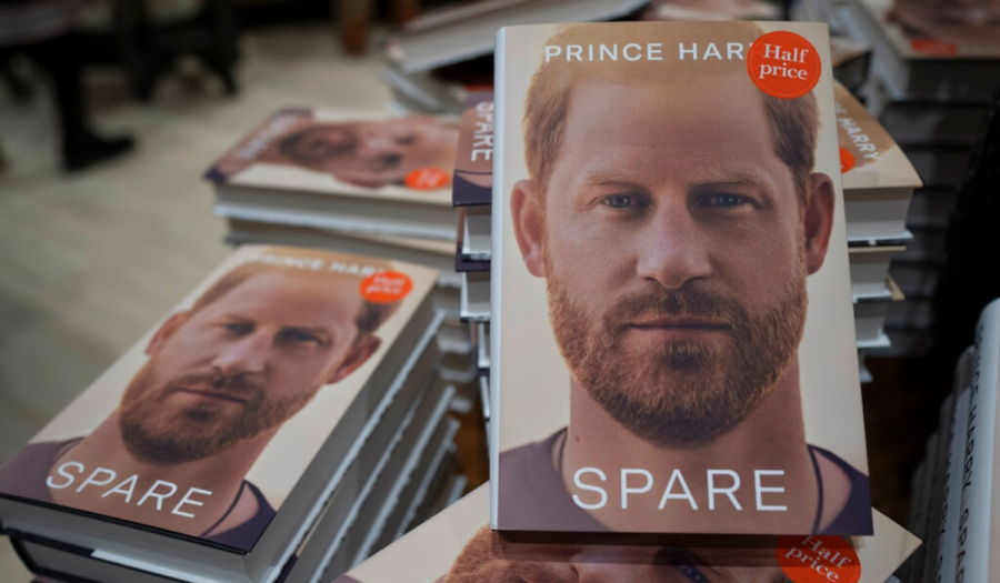 Πρίγκιπας Χάρι: Καθόλου τυχαία η φωτογραφία στο εξώφυλλο του «Spare» - Τα μηνύματα και οι συμβολισμοί