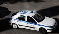 Άγριος ξυλοδαρμός 30χρονης από τον σύζυγό της μέσα σε ταξί στο κέντρο της Αθήνας
