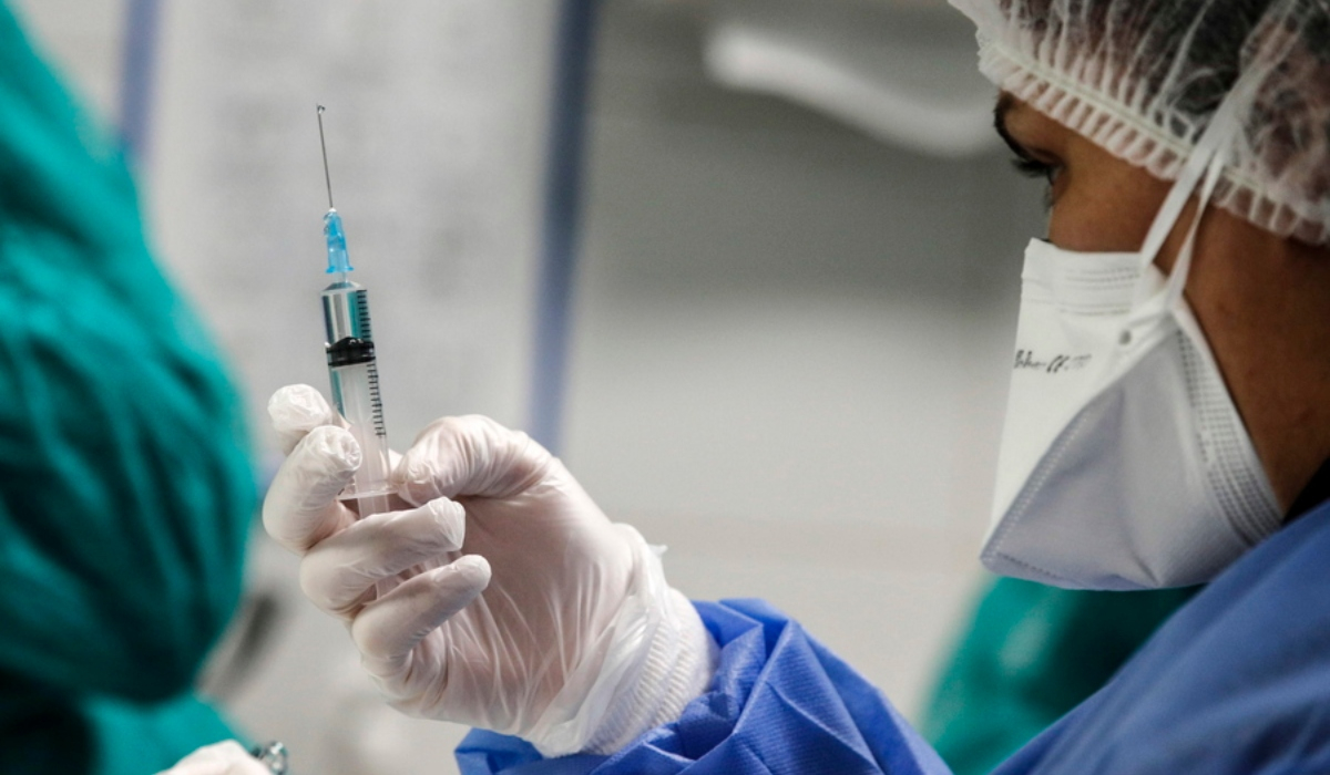 Κορονοϊός-Ισπανία: Τρίτη δόση εμβολίου και στους άνω των 40