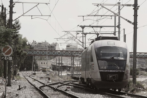 Νέα 24ωρη απεργία σε τρένα και Προαστιακό