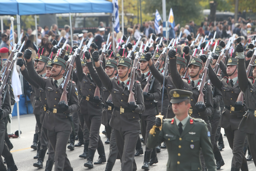 Παρέλαση 28ης Οκτωβρίου 2023: Πού θα γίνει, τι ώρα είναι η μαθητική και στρατιωτική