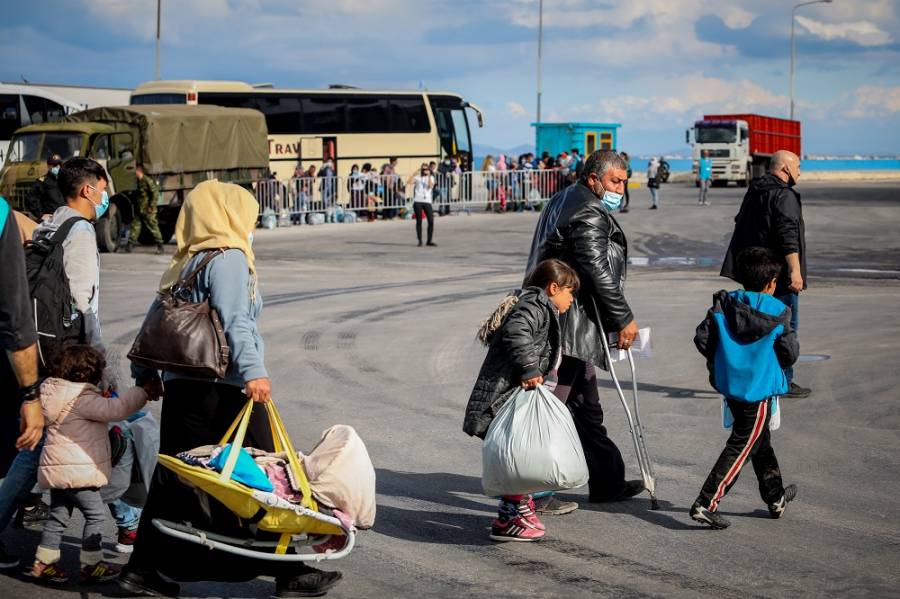 Μυτιλήνη: Αναχώρησαν 176 πρόσφυγες - Εντάσεις με το Λιμενικό