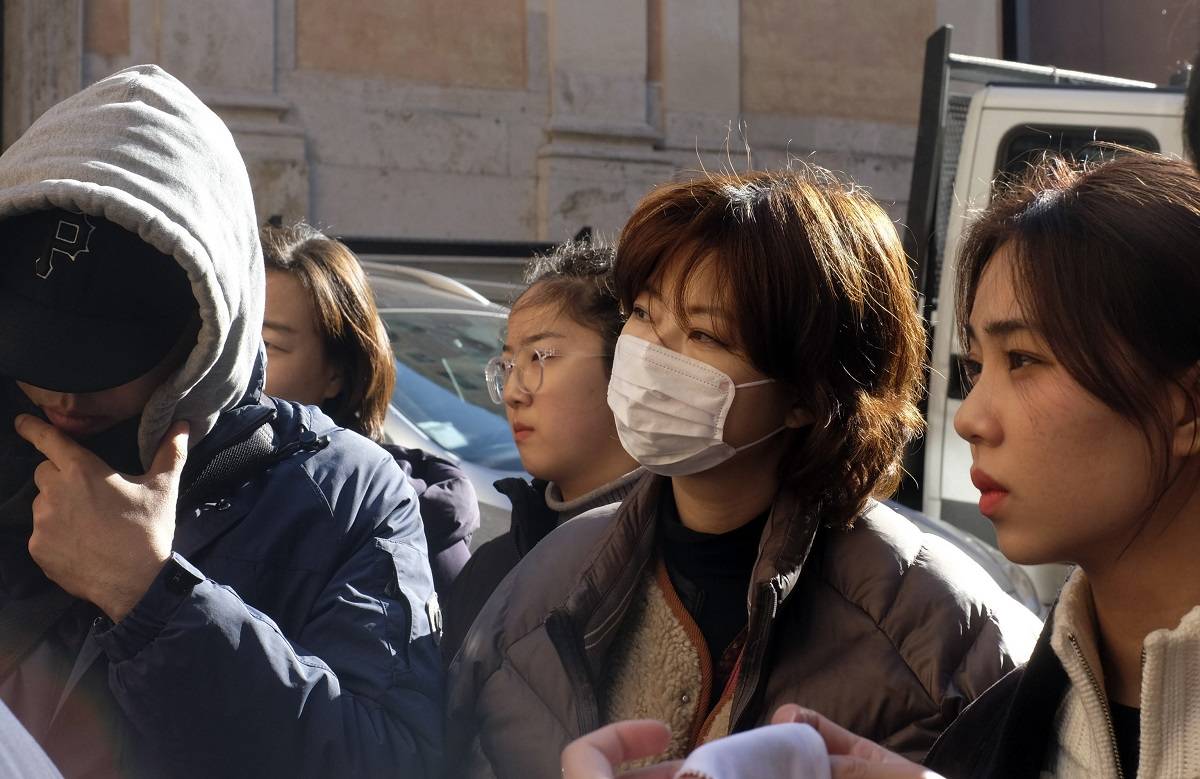 Κορονοϊός: Σε ποιες περιπτώσεις απαιτείται η χρήση μάσκας
