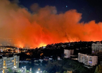 Χιλή: Δύο νεκροί από τεράστια φωτιά - Εκκενώνονται οικισμοί