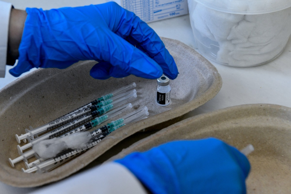 Εμβόλιο γρίπης: Άνοιξε η πλατφόρμα για εμβολιασμό στα φαρμακεία χωρίς συνταγή