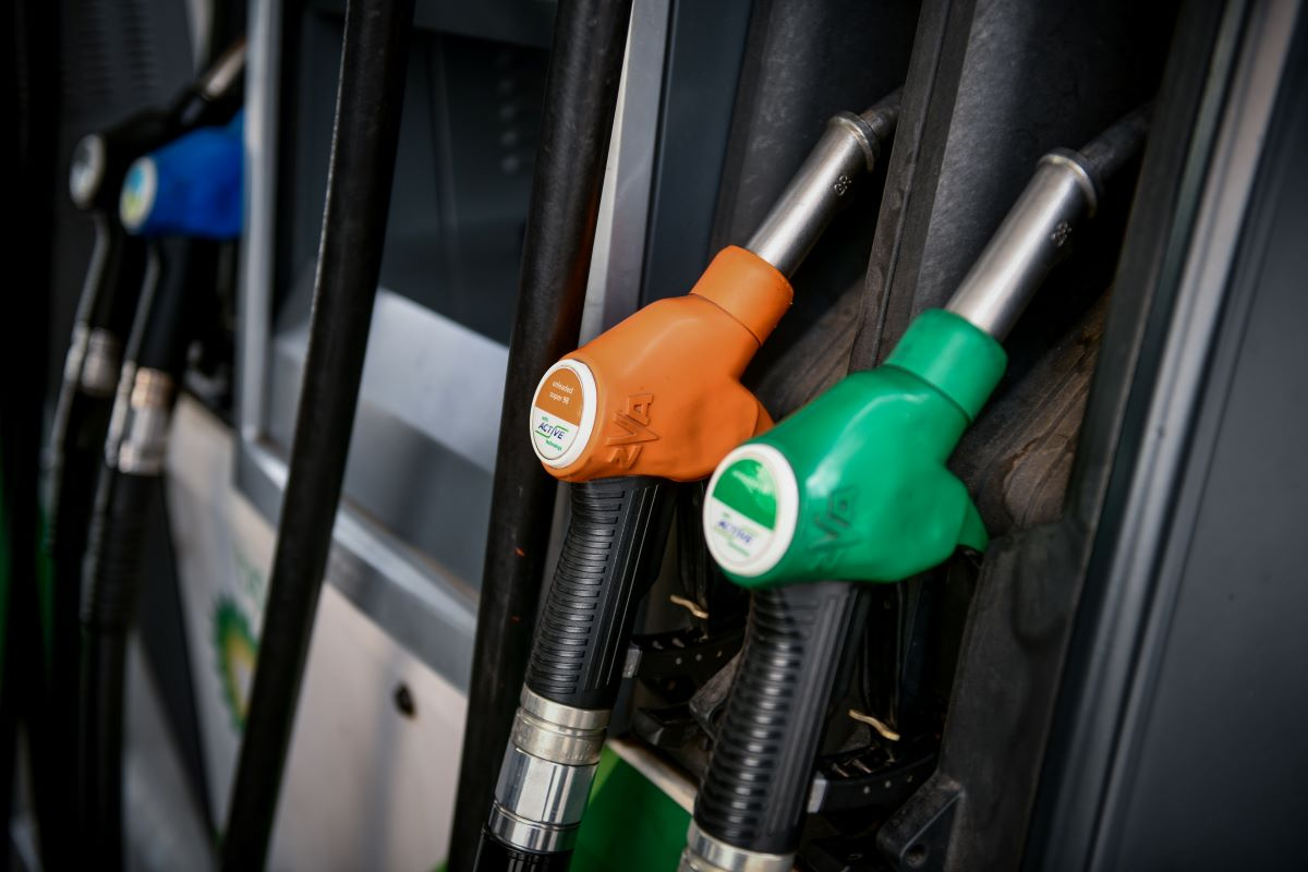 Fuel Pass: Η αίτηση εδώ για επίδομα βενζίνης στο vouchers.gov.gr
