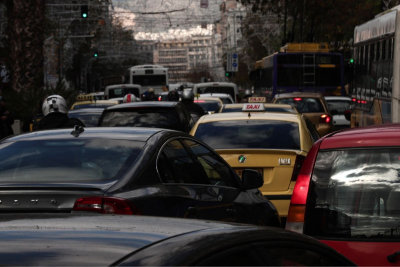 Η κίνηση τώρα στους δρόμους της Αθήνας - Δείτε χάρτες με τα τελευταία δεδομένα