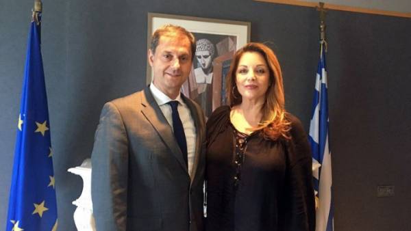 Συνάντηση Χ.Θεοχάρη με τη νέα πρόεδρο του ΕΟΤ Α.Γκερέκου