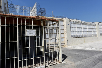 Την πλήρη αδιαφορία για τις εκπαιδευτικές δομές των φυλακών Κορυδαλλού, καταγγέλλει ο ΣΥΡΙΖΑ