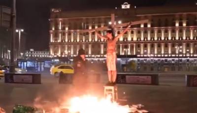 Ρωσία: Συνελήφθη ακτιβιστής που ντύθηκε Χριστός