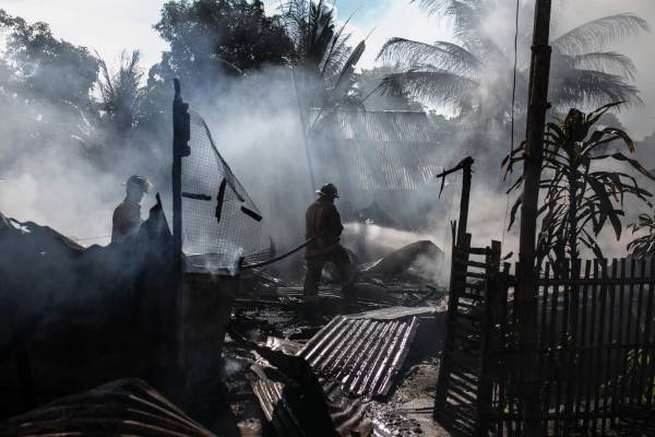 Ο απολογισμός από την κατάρρευση κτιρίου στο Λάγος έχει φθάσει τους 20 νεκρούς