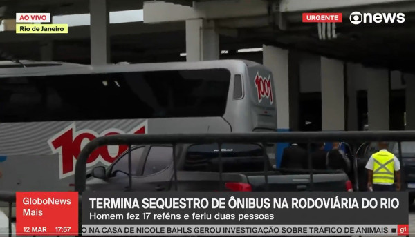 Βραζιλία: Παραδόθηκε ο ένοπλος που κρατούσε ομήρους σε λεωφορείο (Βίντεο)