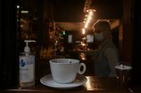 Έρευνα: Εστιατόρια, καφέ και γυμναστήρια ενέχουν μεγάλο κίνδυνο μετάδοσης του κορονοϊού