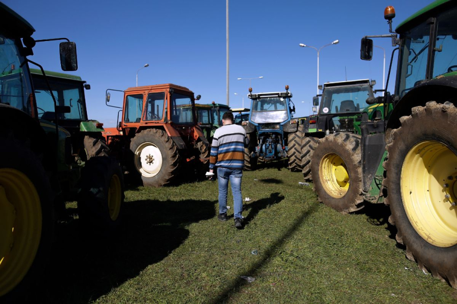 Αγρότες: Στήνουν τα πρώτα μπλόκα στην Καρδίτσα - Τι διεκδικούν