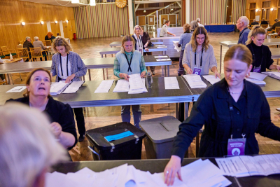 Εκλογές στη Δανία - exit polls: Καθοριστική η στάση του Λαρς Λόκε Ράσμουσεν