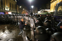 Γεωργία: Νέα επεισόδια διαδηλωτών - αστυνομίας έξω από τη Βουλή
