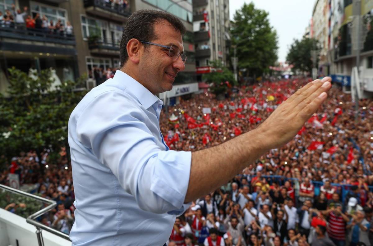 Ποιος είναι το πρόσωπο -έκπληξη των δημοτικών εκλογών στην Κωνσταντινούπολη