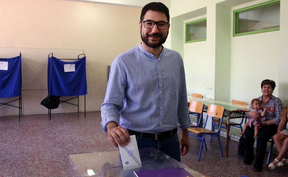 Το εκλογικό του δικαίωμα άσκησε ο Νάσος Ηλιόπουλος