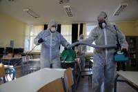 Κορονοϊός: Προληπτική απολύμανση σε σχολεία του Πειραιά
