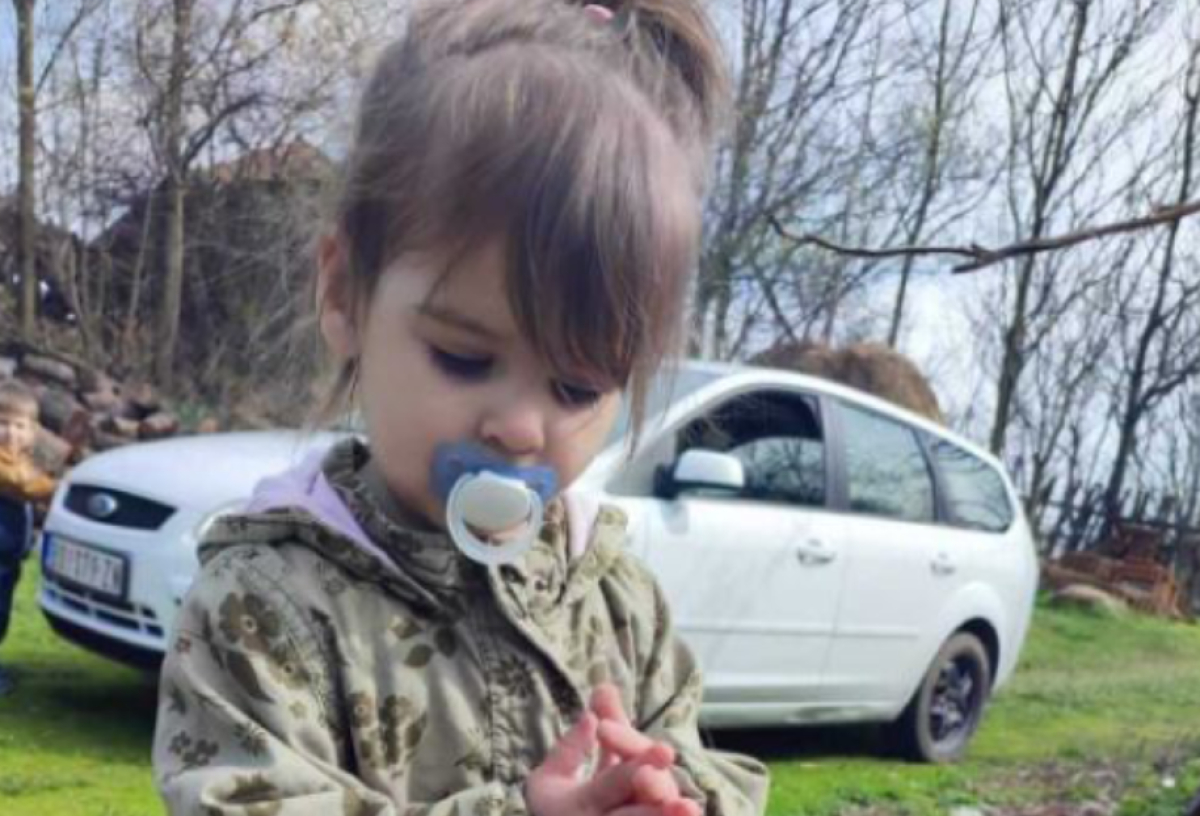Σερβία: Τραγική κατάληξη στην εξαφάνιση του δίχρονου κοριτσιού – Το παρέσυραν και το πέταξαν σε χωματερή