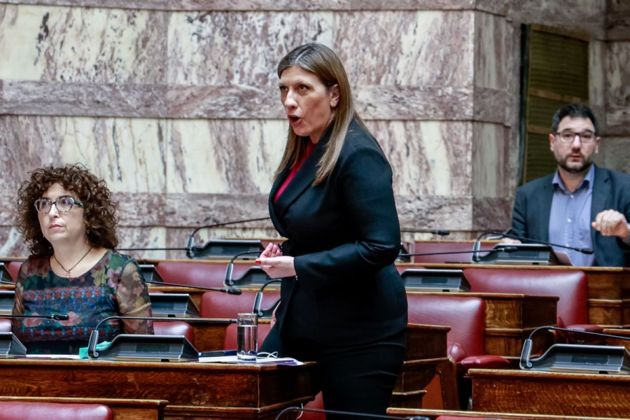 Νέα επεισόδια από τη Ζωή Κωνσταντοπούλου μέσα στη Βουλή - Ξανά στη συνεδρίαση της Εξεταστικής με φωνές