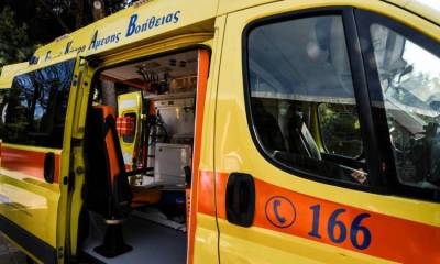 Τροχαίο στα Οινόφυτα: Ένας νεκρός στην Αθηνών-Λαμίας σε σύγκρουση νταλίκας με λεωφορείο