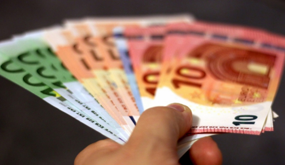 Επίδομα 534 ευρώ: Πότε είναι νέα πληρωμή - Οι δικαιούχοι