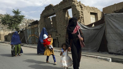 Αφγανιστάν: Οι Ταλιμπάν διέταξαν τις εργαζόμενες γυναίκες να καθίσουν σπίτι