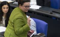 Δημοσκόπηση στη Γερμανία δίνει προβάδισμα στο SPD έναντι των Πρασίνων