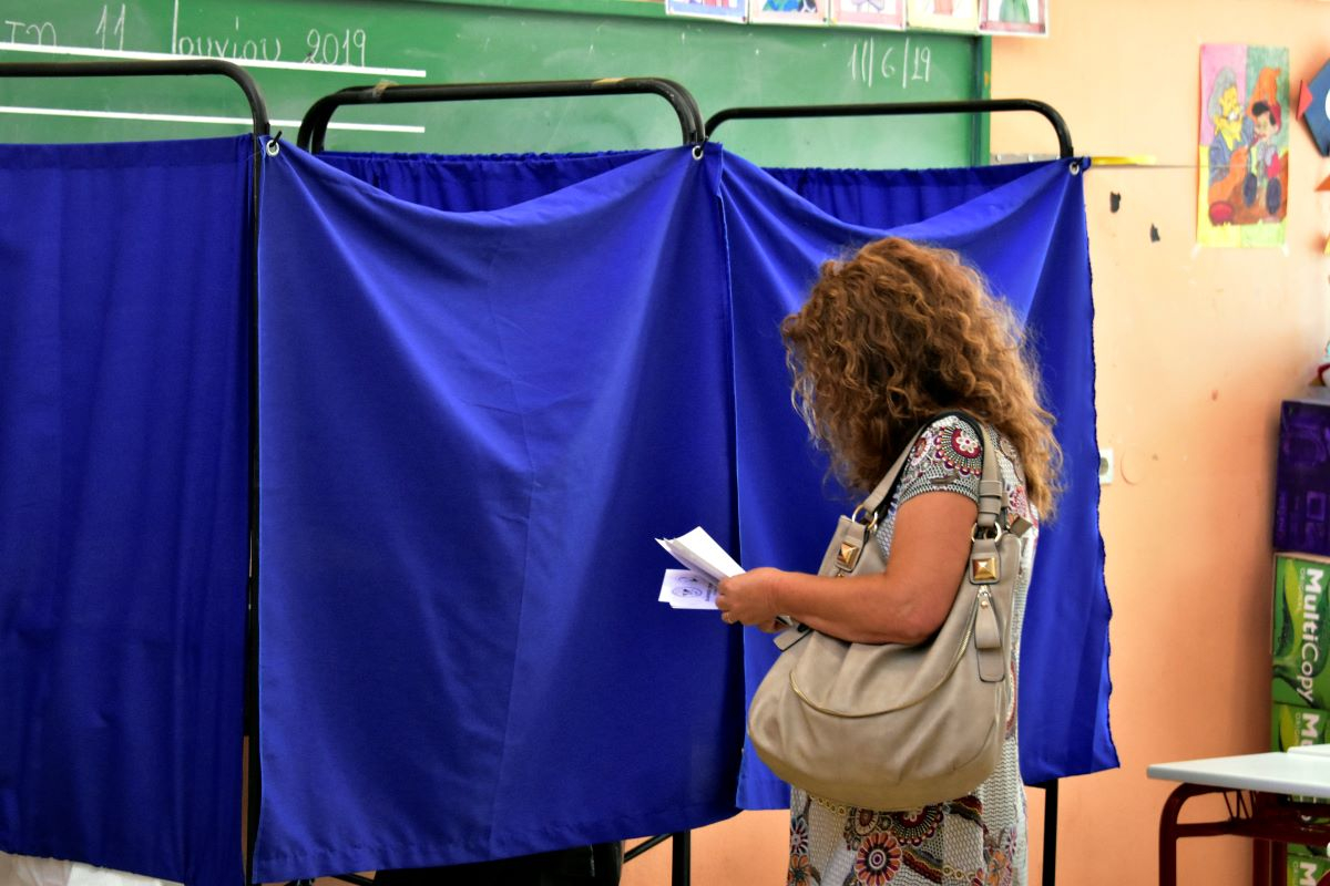 Ντροπή: Εμπαίζουν όσους ομογενείς εγγράφηκαν να ψηφίσουν στις εκλογές