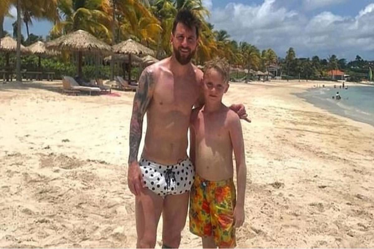 Εντεκάχρονος έζησε το απόλυτο: Έπαιξε μπάλα με τον Μέσι σε παραλία