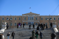 Η ΕΛΣΤΑΤ μέτρησε την ποιότητα ζωής στην Ελλάδα: Το 1,9% πλήρως ικανοποιημένο από τα οικονομικά του