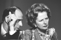 Ιστορία σήμερα 28/11: Η μέρα που παραιτήθηκε η «Σιδηρά Κυρία» της Βρετανίας, Μάργκαρετ Θάτσερ
