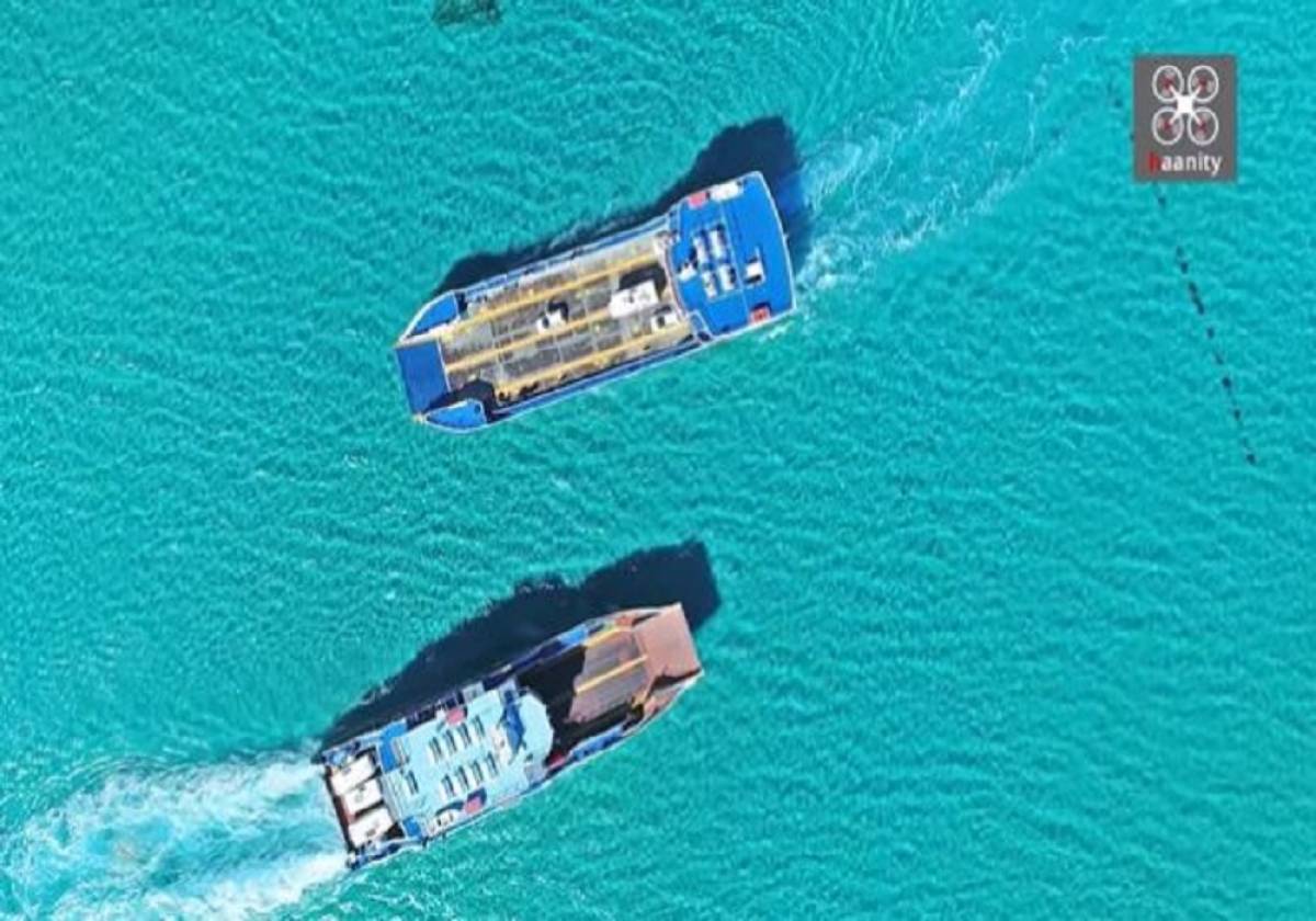 Ελαφόνησος: Η συνάντηση δύο πλοίων που κόβει την ανάσα