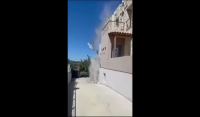 Σεισμός στην Κρήτη: Η στιγμή που καταρρέει ένα μέρος στέγης (Βίντεο)