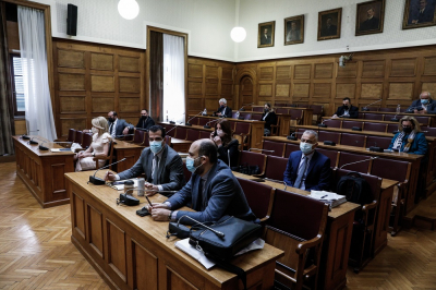 Εξώδικο Καλογρίτσα στην Προανακριτική - ΣΥΡΙΖΑ: «Φιάσκο και παρωδία» η διαδικασία για τον βασικό μάρτυρα