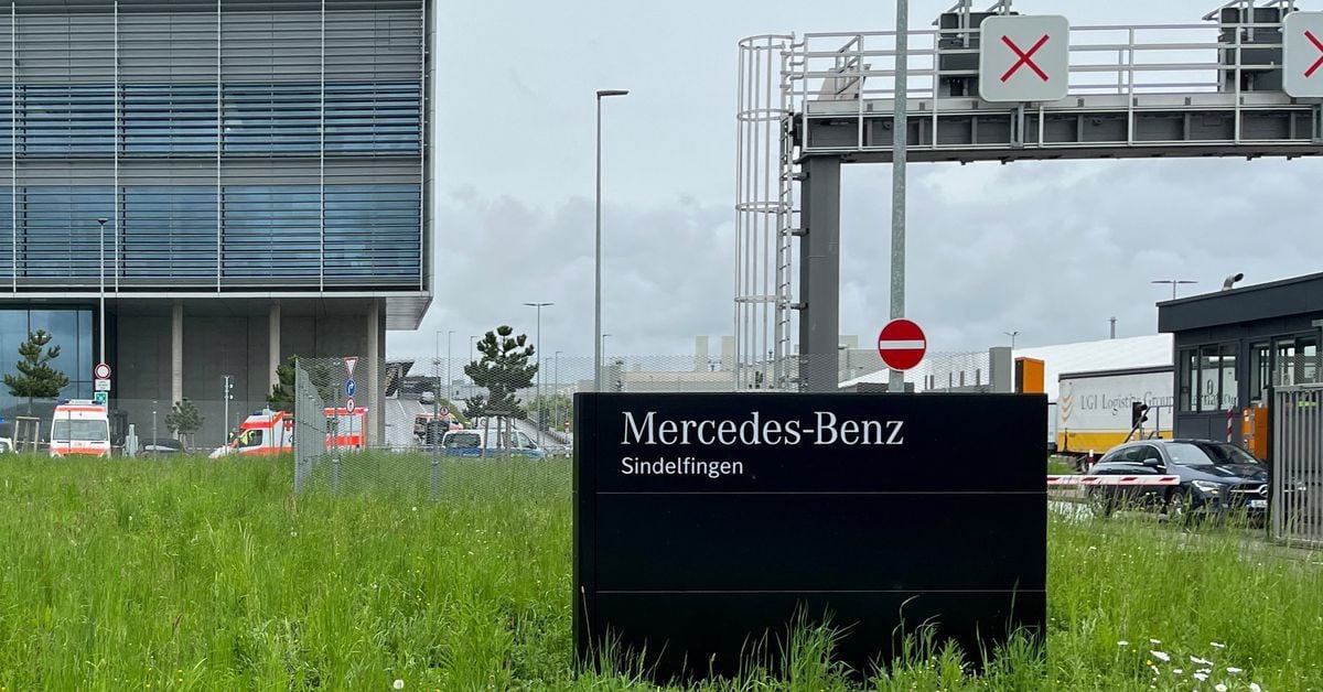 Γερμανία - Bild: Τούρκοι τα 2 θύματα στο εργοστάσιο της Mercedes - Υποστηρικτής του PKK φέρεται ο δράστης