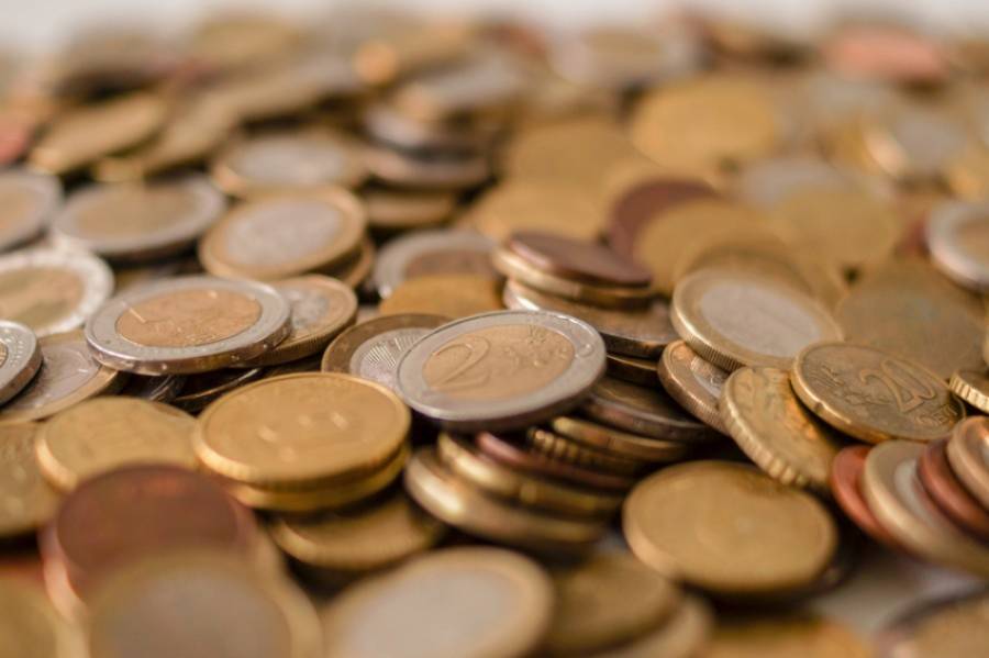 Κατώτατο μισθό στα 650 ευρώ ανακοίνωσε ο Τσίπρας