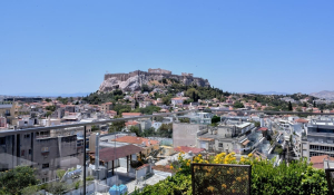«Καλπάζουν» οι αυξήσεις στις τιμές των ακινήτων: Πάνω 9,4% στην Αθήνα, 12,2% στη Θεσσαλονίκη